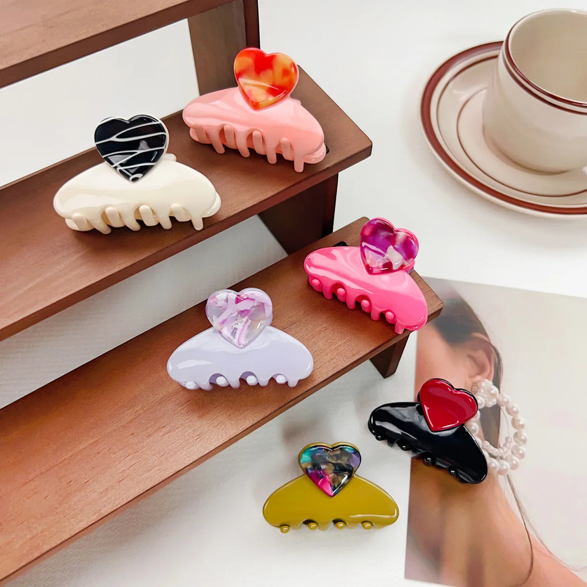 KUACHI Factory Wholesale High Grade Acetate Hair Claw Custom Sweet Cute Heart Hair Claw Girl Hair Accessories