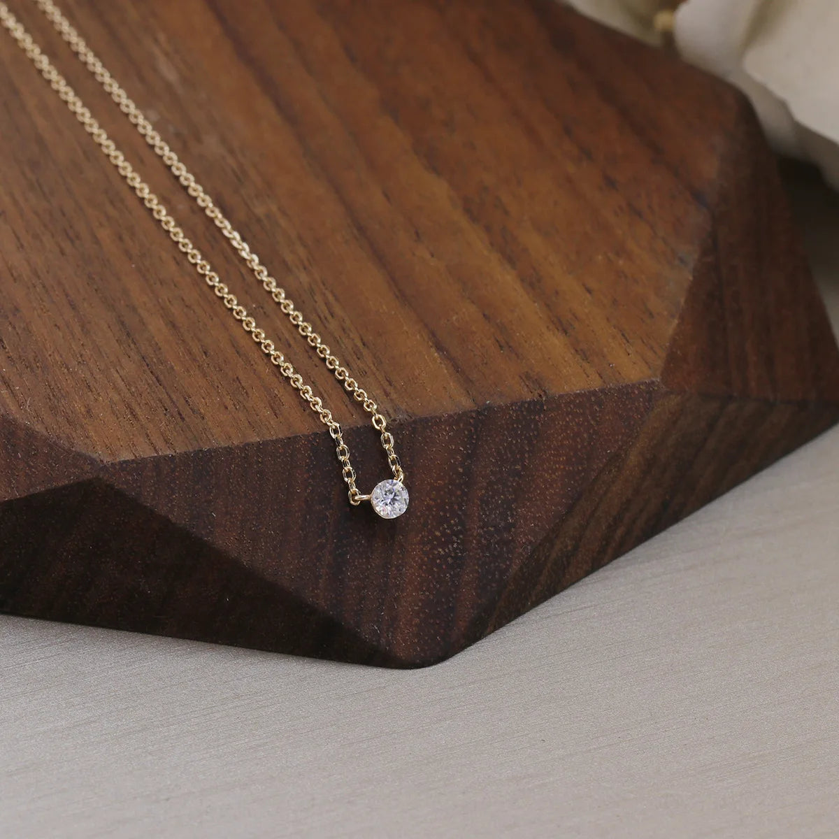 Minimalist 925 Sterling Silver Gold Plated Sparkling Six -Claw Inlaid Clavicle Women Necklace Luxury Jewelry