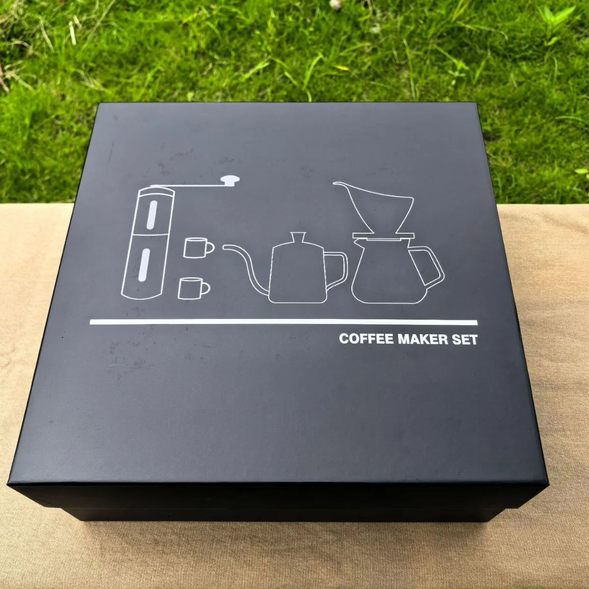 Portable MiddleEast Style Coffee Machine Set with Gift Box Made in China for Cafe Use