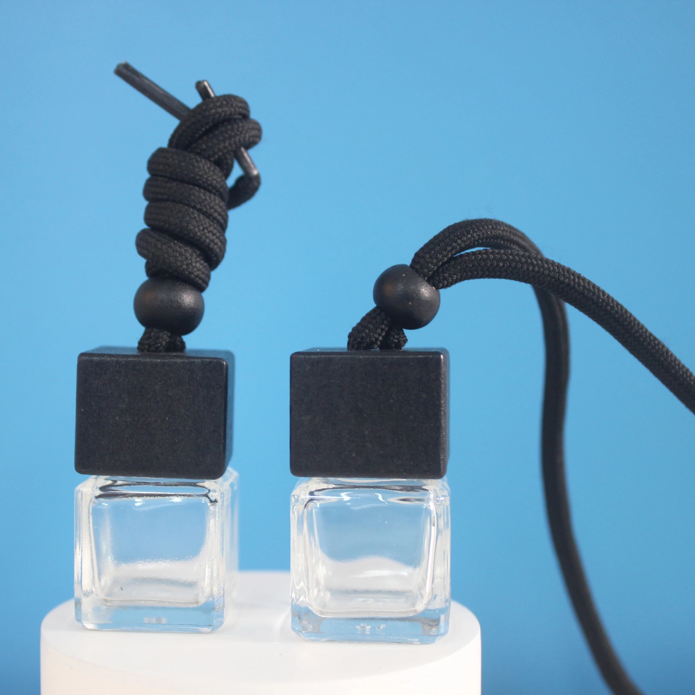 8ML Square Shape Glass Car Perfume Bottles Empty Hanging Car Diffuser Bottle Pendant