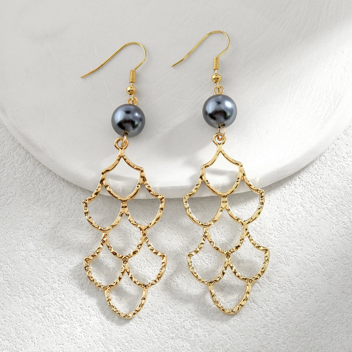 Hawaiian 18k Gold Plating Shell Pearl Zinc Alloy Fish Scales Drop Dangle Earrings Wholesale Bulk