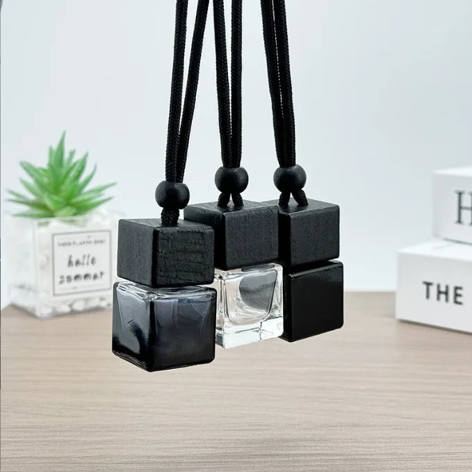 Cosmetic Packaging square Empty  8ml Glass Car Perfume Bottle Luxury Wood Cap Hanging clear Black Car air Freshener Bottle