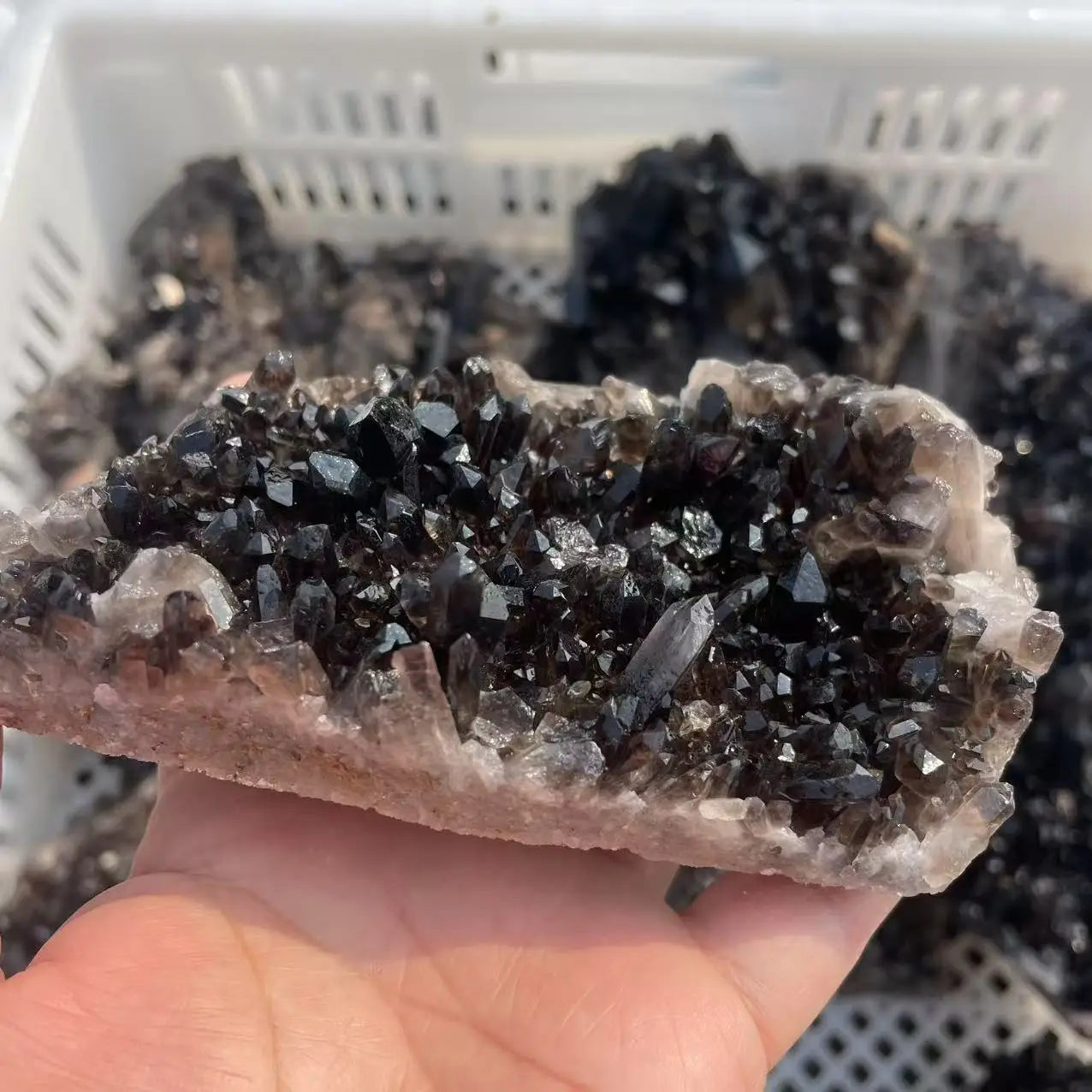 Wholesale Natural Crystal Cluster Black Feng Shui Style Raw and Rough Technical Souvenirs
