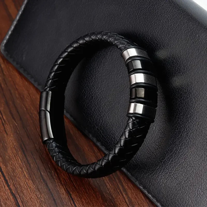 Ethnic Style Stainless Steel Leather Bracelet European and American Two Tones Fashion Men's Magnetic Buckle Bracelet OT-233