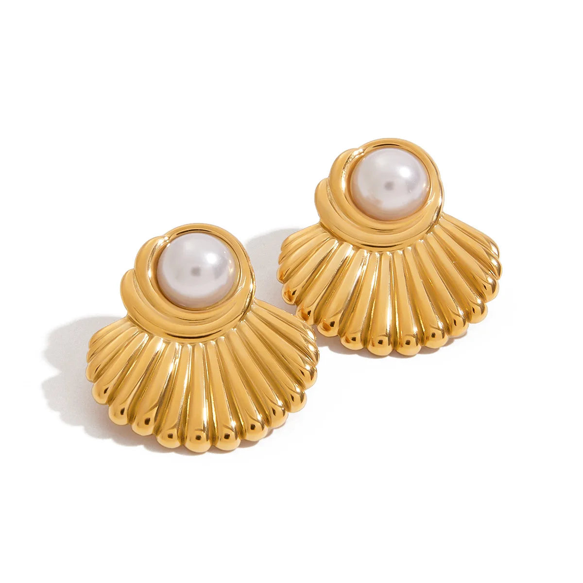Designer Niche 18K PVD Gold Stainless Steel Earrings Glossy Fan-shaped with Half-sided Pearl Earrings Waterproof Earring