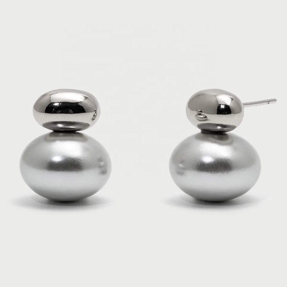 Fashion Silver Bean Premium Silver Gray Flat Round Pearl Earrings for Women Jewelry Gifts Customized