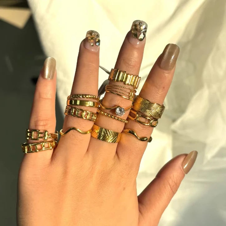 Stylish Casual Style 18K Gold Plated Stainless Steel Design Women Couple Ring Irregular Curved Shape Design Open End Ring