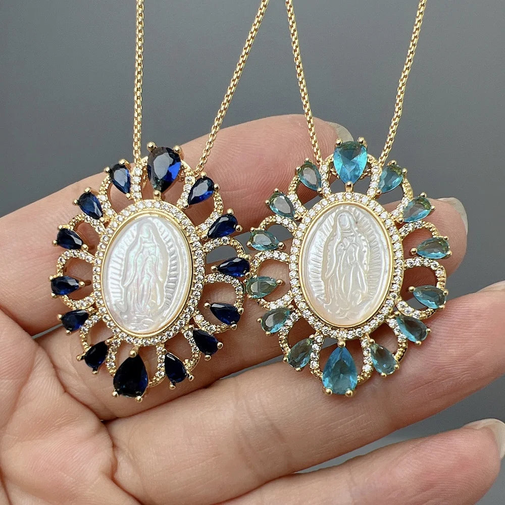 Wholesale Luxury Religious Guadalupe Virgin Mary Pendant Necklace for Women Shiny Zircon Sea Shell Medal Jewelry