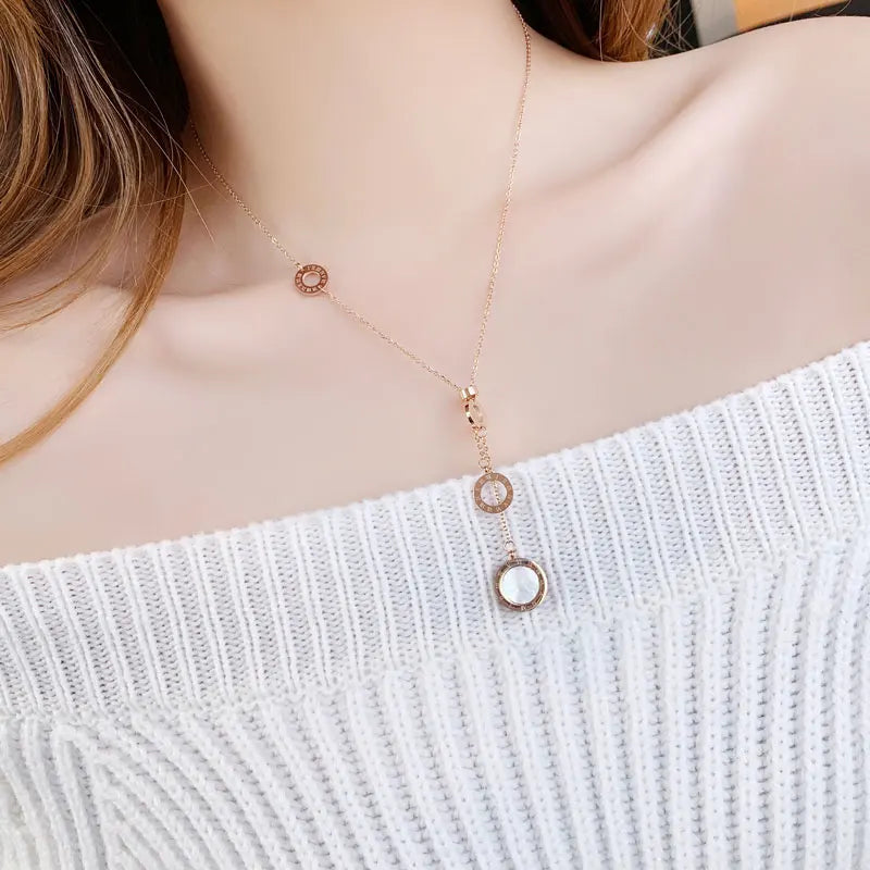 Women's Titanium Gold Shell Link Chain Necklace Trendy Clavicle Roman Numeral Stainless Steel Celeb Inspired 'Cold Wind'