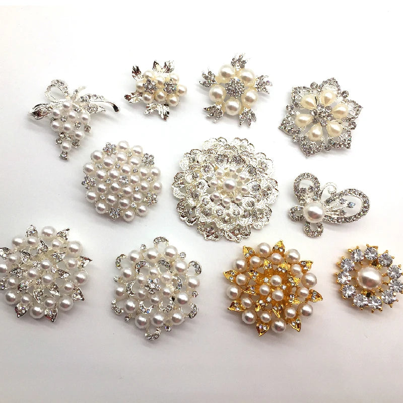 Custom Wholesale Cheap Bulk Artificial Pearl Beads Silver Crystal Flower Rhinestone Brooch