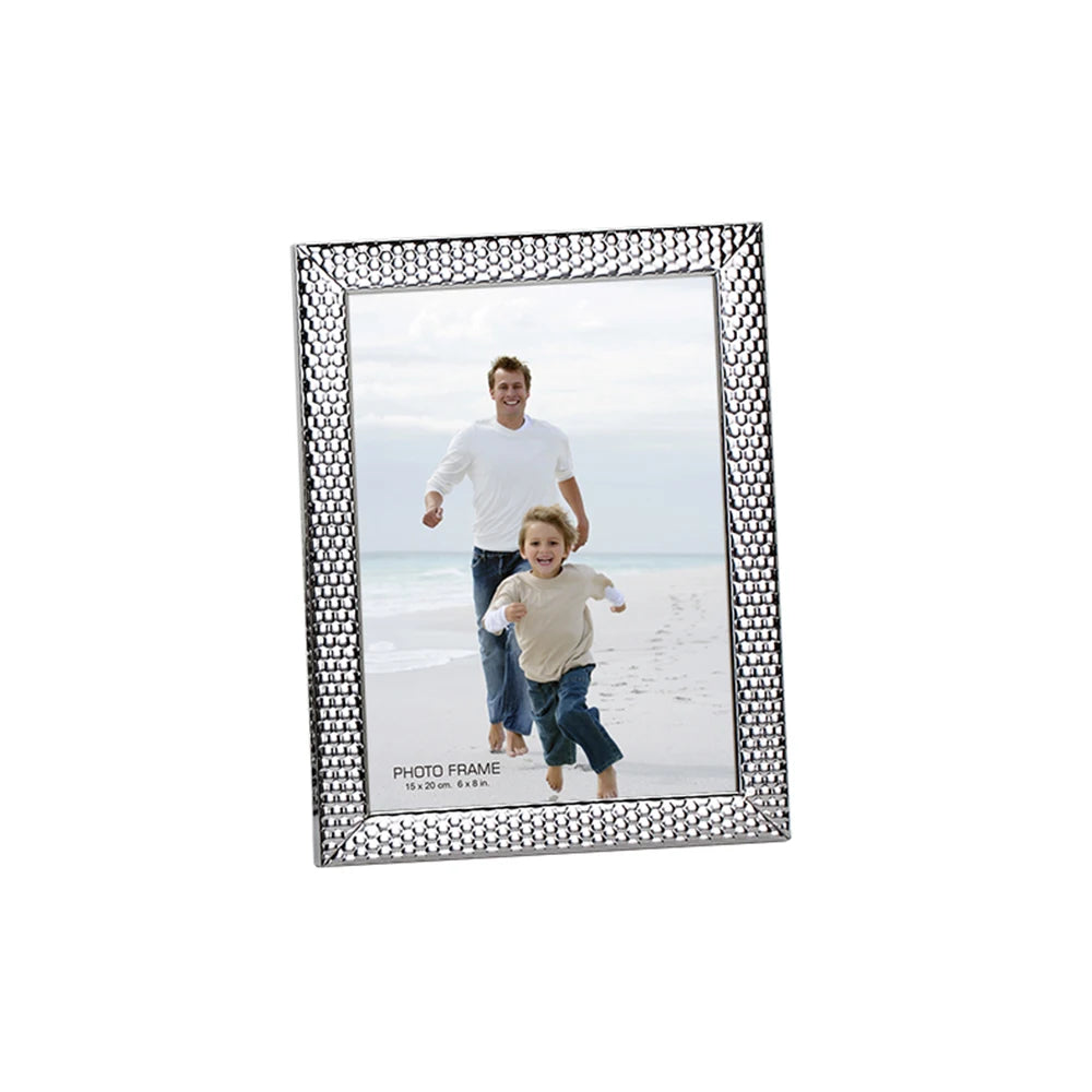 Diverse Types of Metal Bubble Picture Frames for Displaying Photos