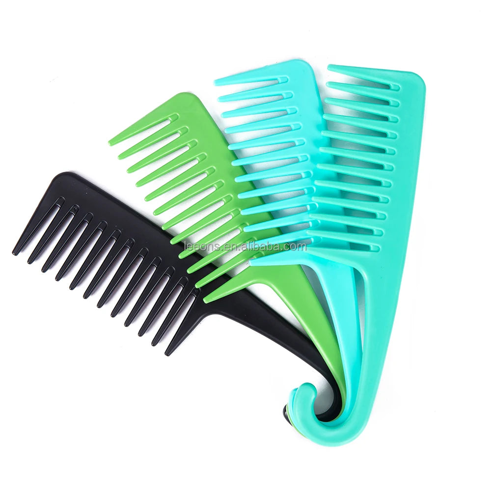Wholesale 7 Colors Custom Logo Wide Tooth Hair Comb Plastic Shower Comb With Hook