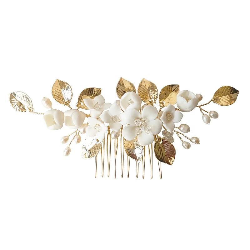 Elegant Freshwater Pearl Hair Piece with Leaf Crystal Hair Comb Fashionable Wedding Headdress Accessories for Women and Girls