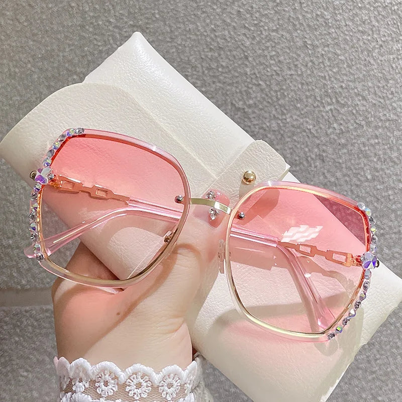 2023 Luxury Trendy Oversized square Sunglasses with Rhinestones Ins Shades Sunglasses for Women Fashion Sun Glasses