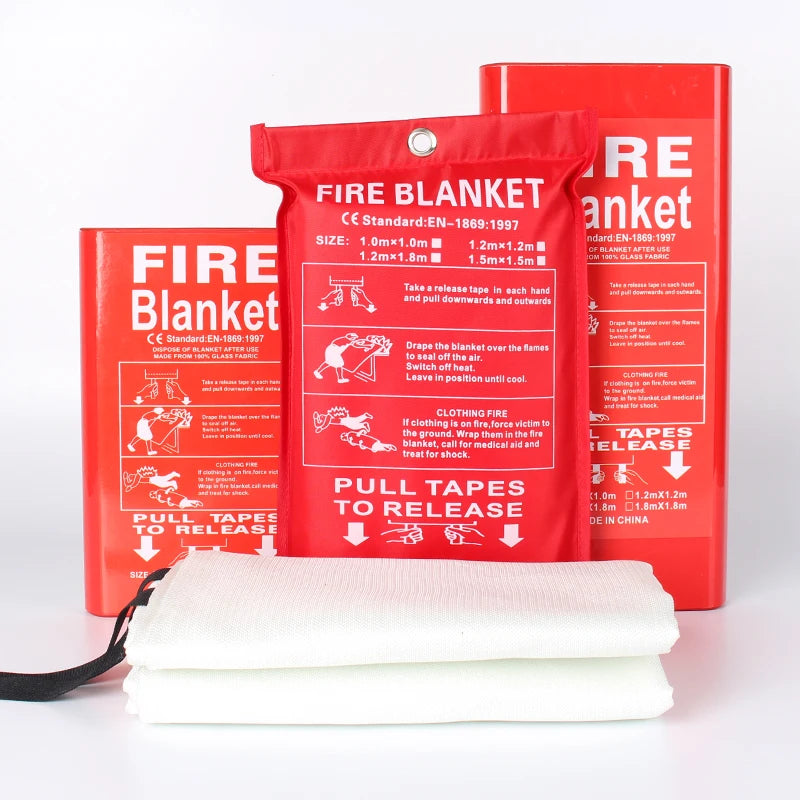 Custom Emergency Survival Safe Extinguishing 1.5 M*1.5 m Fireproof Insulation Fiberglass Fire Blankets for Shopping Malls