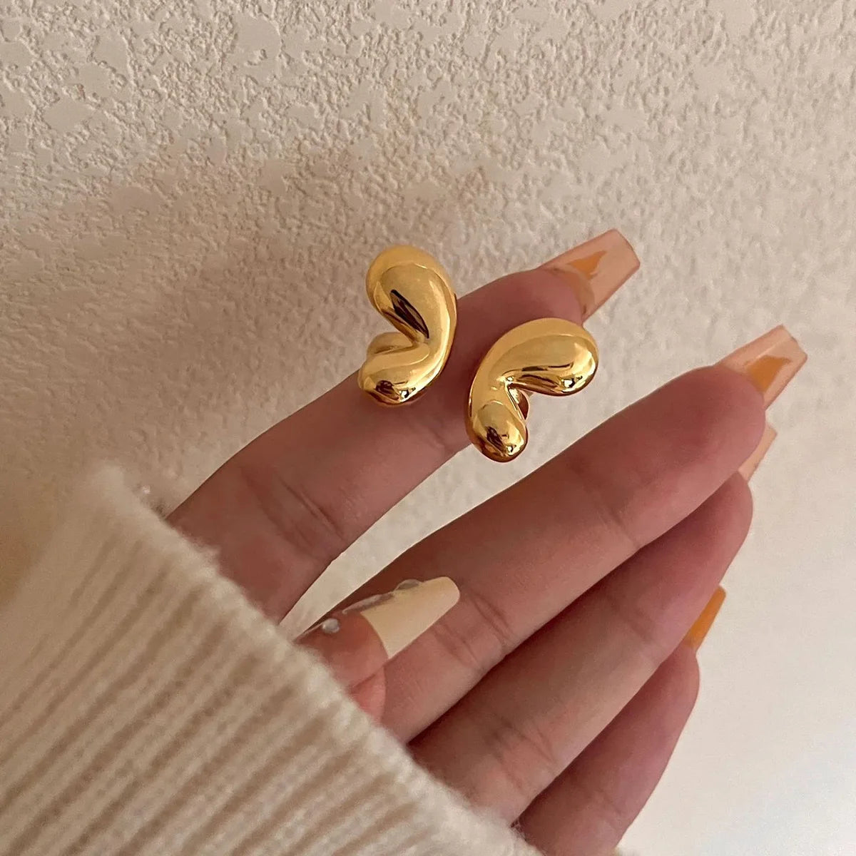 New Style Dainty Stacking Irregular Lava Shape Pearl French 18K PVD Gold Plated Stainless Steel Ring Jewelry
