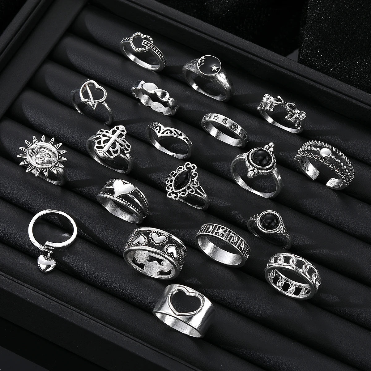 19Pcs/Set Vintage Style Silver Heart Geometric Design Bracelet Set for Women Jewelry