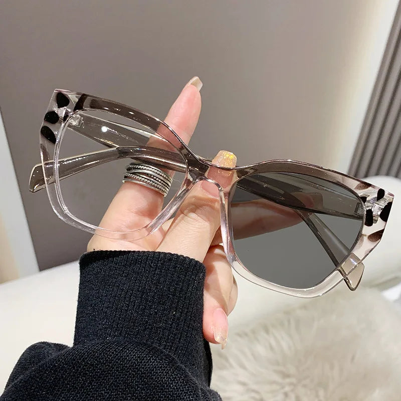 Women Ladies Cat Eye Anti-Reflective Photochromic Photo Photogray Anti Blue Light Blocking Optical PC Frame Eyewear  Glasses