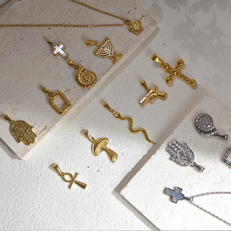 Hot Sale 18K Gold Plated Stainless Steel Cross Pendant Minimalist Religious Jewelry for Children Jesus Charm Wholesale