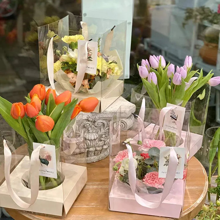 Gift Box PET Transparent Mini Portable Mother's Day Valentine Square Packaging Flower Box with Handle
