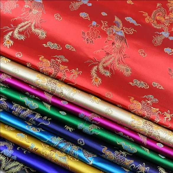 China Traditional Metallic Yarn Dragon Phoenix Jacquard Brocade Fabric Manufacturer