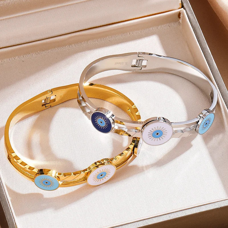 2023 New Fashionable Stainless Steel Evil Eyes Gold Plated Charm Jewelry Bracelets