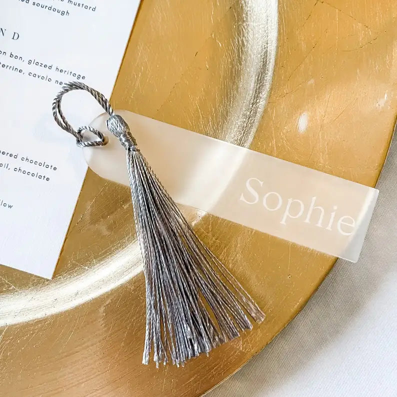 Wedding Arch Acrylic Place Cards Frosted Name Sign With Hole for Party Seat Escort Card With Tassel
