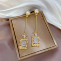 Fashion Pearl Crystal Drop Earrings Luxury Jewelry Gold Design Letter Zircon Ear Drop Women Earring