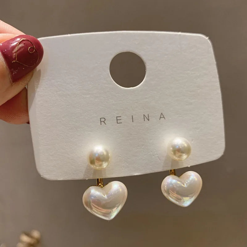 New Arrival White Heart Shaped Pearl Earrings Trendy Valentine's Day Heart Earrings for Women