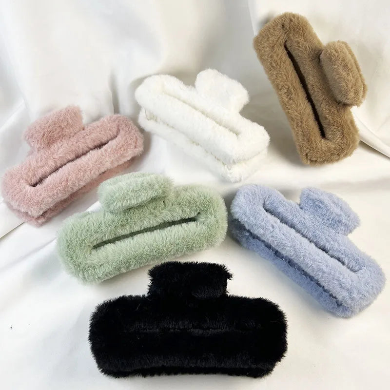 13cm Oversize Faux Fur Hollow Rectangle Hair Claws Clips Velvet Geometric Hair Clamps Barrettes Winter Shark Hairpins Wholesale