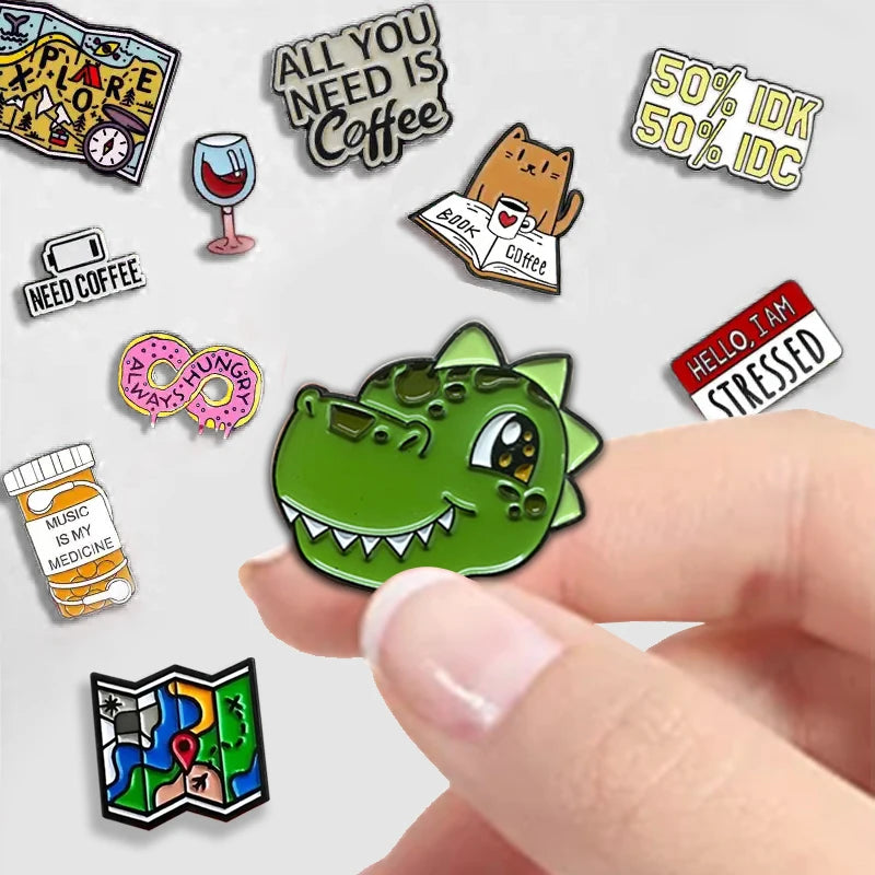 Oil Painting Cat Enamel Pins Cute Lovely Kitten Custom Lapel Pin for Backpack Animal Cartoon Badge Clothes Pin Wholesale