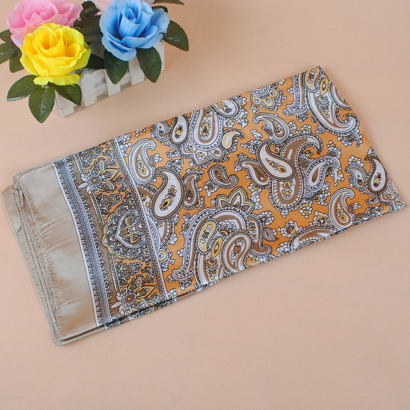 Costom logo New Design Satin Classic Silk Scarf for Women Paisley Cashew Pattern Cheap 90 square Hijab Shawls