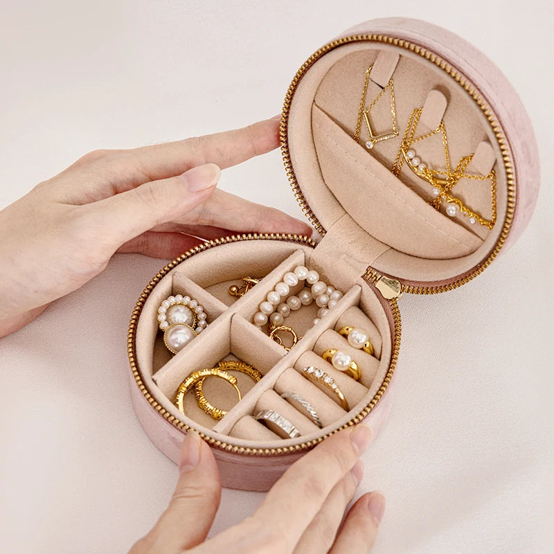 Wholesale LATEEN Luxury Velvet Custom Jewelry Boxes Organizer Portable Romantic Gift Pouch Set Unique Design Long Color Keeping