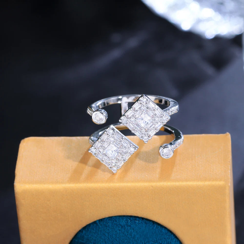 Shiny White Cubic Zirconia Alloy Silver Plated Wedding Adjustable Open Ring Jewelry for Women Accessories with Competitive Price