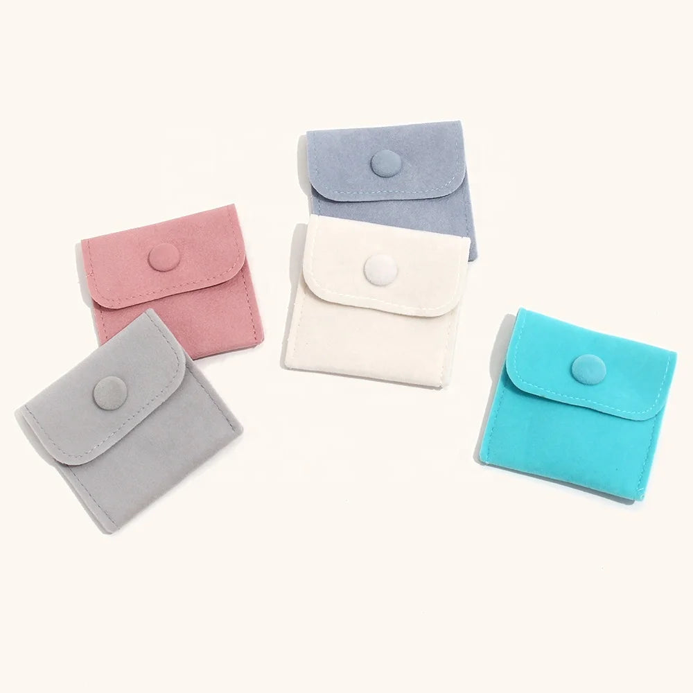 Dingran Custom Velvet Jewelry Packaging Bags with Logo Christmas Gifts Paper Bag Velvet Pouch Carton Packed