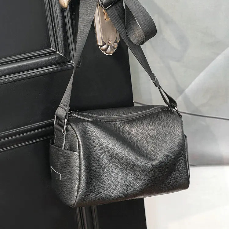 Wholesale New Real Leather Sport Side Chest Sling Crossbody Luggage Travel Shoulder Messenger Bag for Men Women's