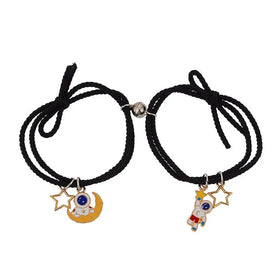 Moon Spaceman Pendants Round Magnetic Hair Tie Couple Bracelet Charm Gifts KIB155
