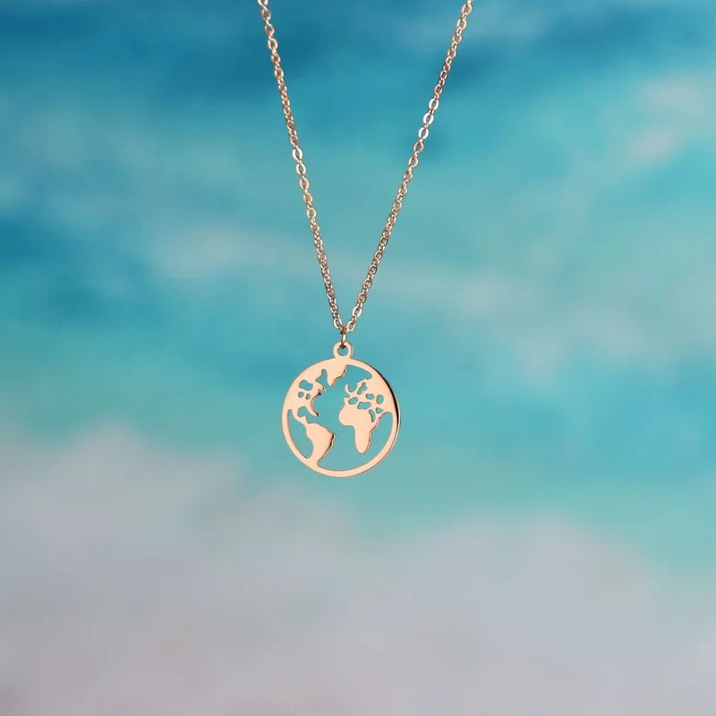 316L Stainless Steel World Map Pendant Necklace with 20mm Link Chain Fine Jewelry for Travelers