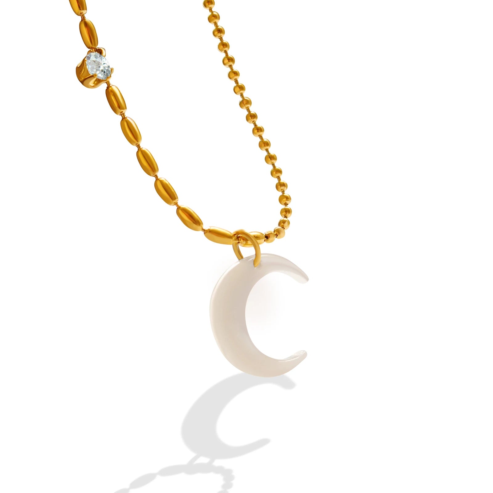 Legal System New White Sea Shell Crescent Bay Zircon Necklace Women's Fashion Versatile Niche Design Light Luxury Pendant Collar