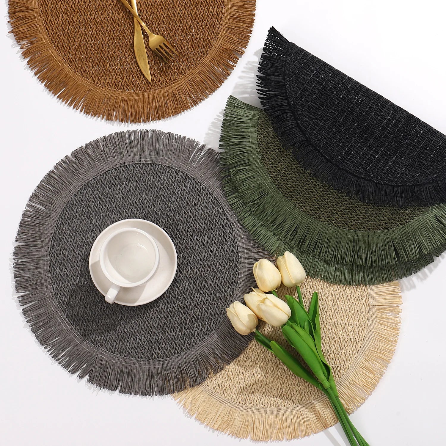 Round Tassel Placemat for Dinning Table Decor Vintage Heat Insulation Mats Non-Slip Dinner Plate Mat for Coasters Restaurant