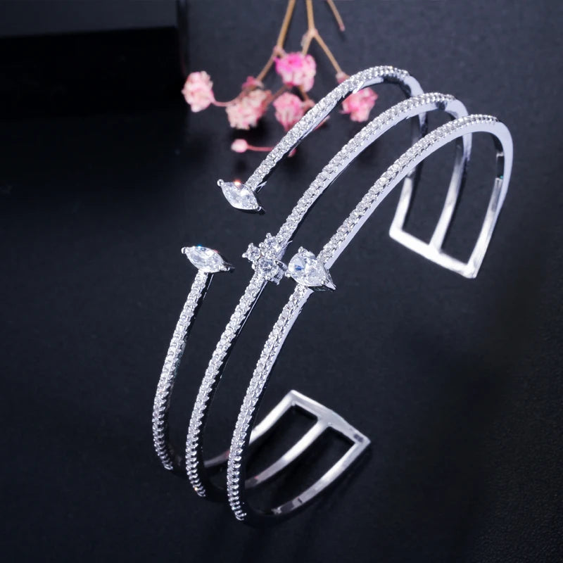 Luxury Designer Women Engagement Wedding Bracelet Jewelry CZ Zirconia Pave Big Wide Women Open Cuff Wrist Bangle Accessories