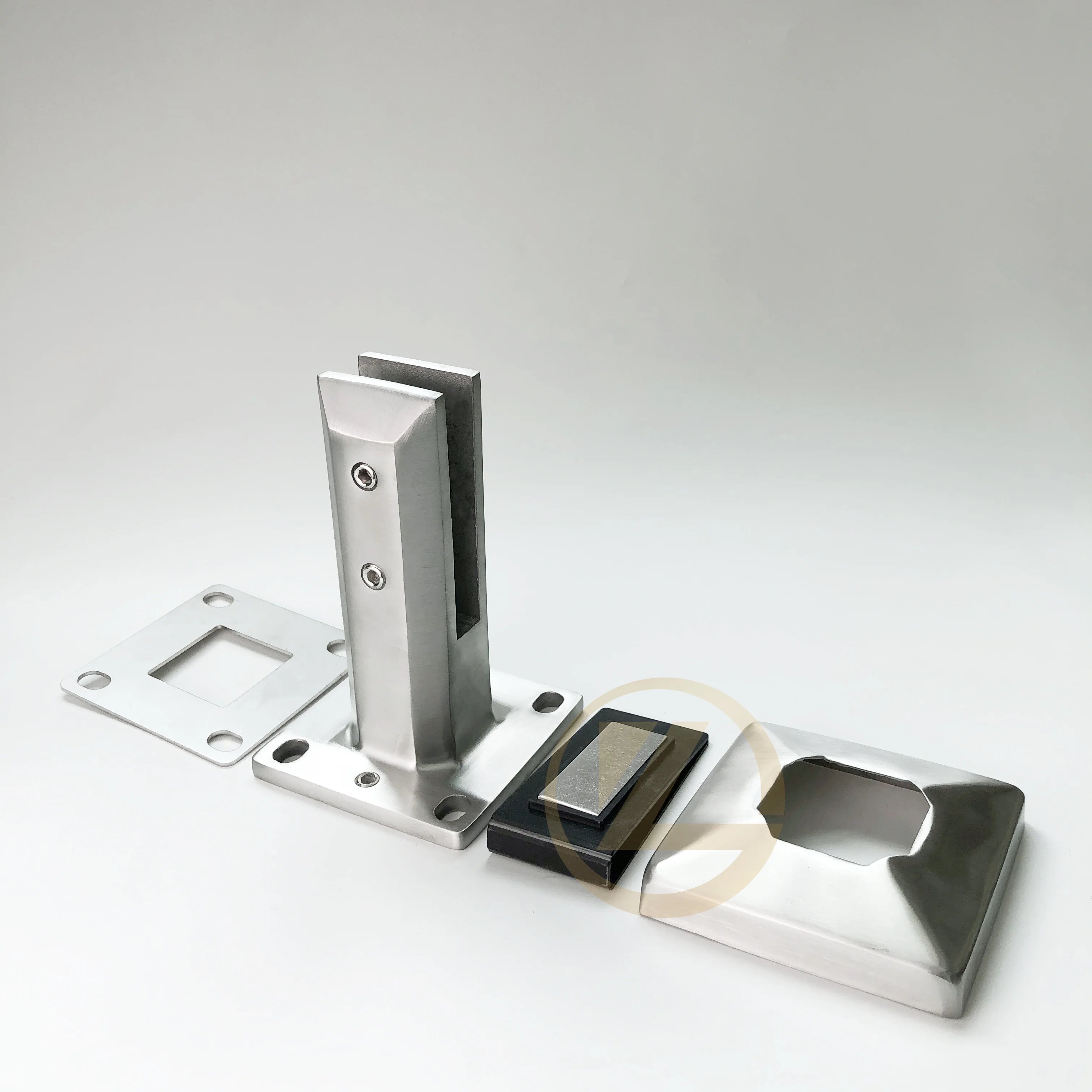 YL METAL Top-ranked Stainless Steel 2205 Frameless Glass Indoor Modern Pool Safety Fence Hardware Spigot Adjustable Easy