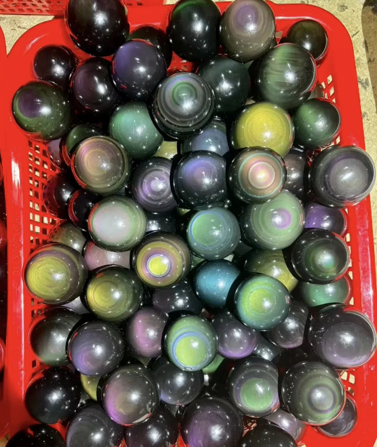 Wholesale Natural rainbow Obsidian Sphere Healing Crystal Ball for Collection Decoration MegaBDM