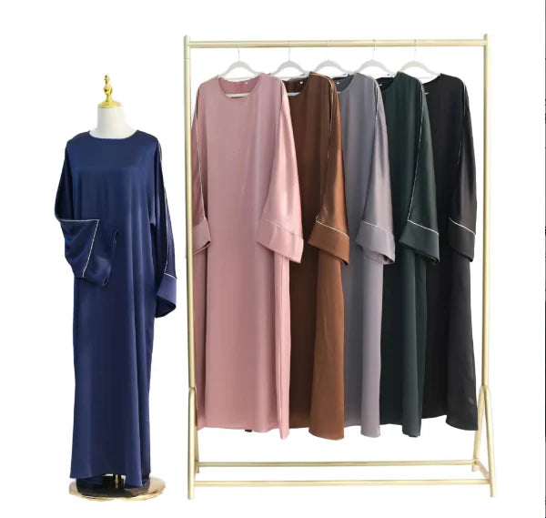 Wholesale Modest Summer Dress for Muslim Women Elegant White Velvet Abaya with White Trim Maxi Robe Plus Size Solid Color MegaBDM