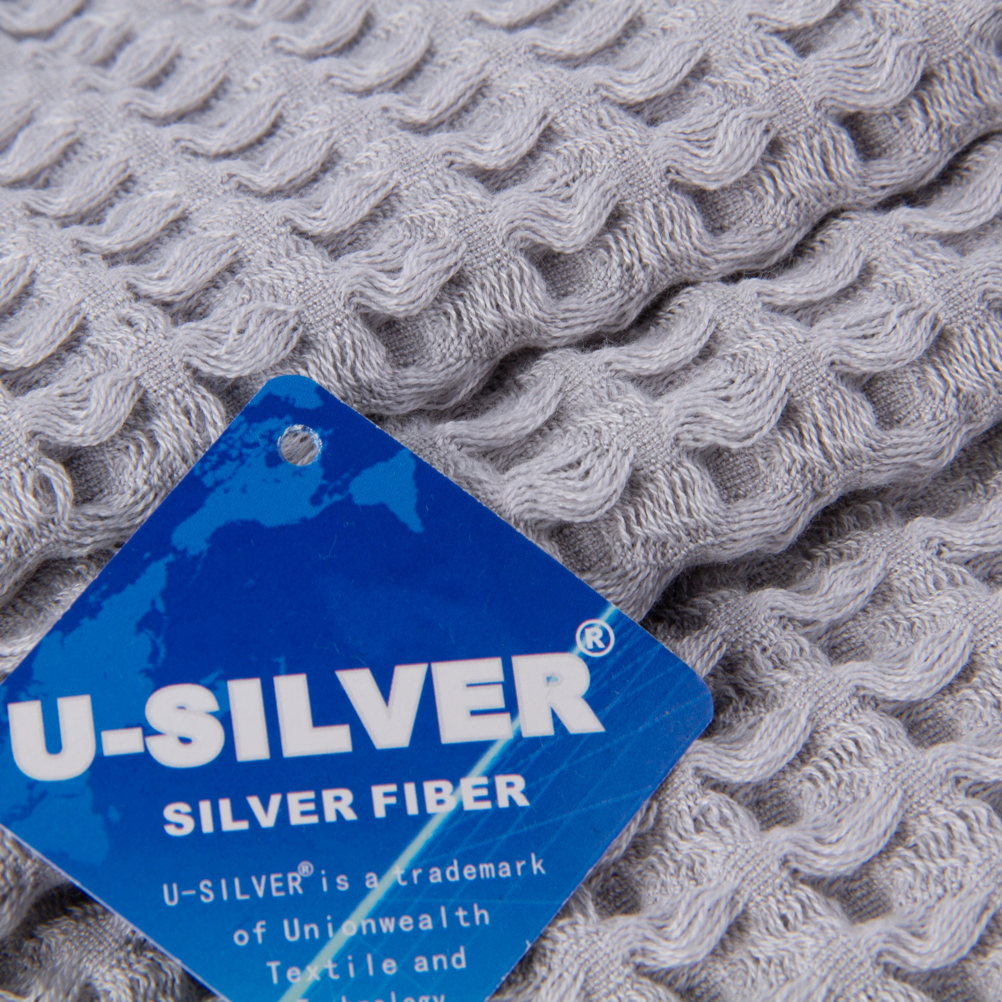 Anti Microbial Fabric Waffle Bath Towel Made With Silver Coated Fiber