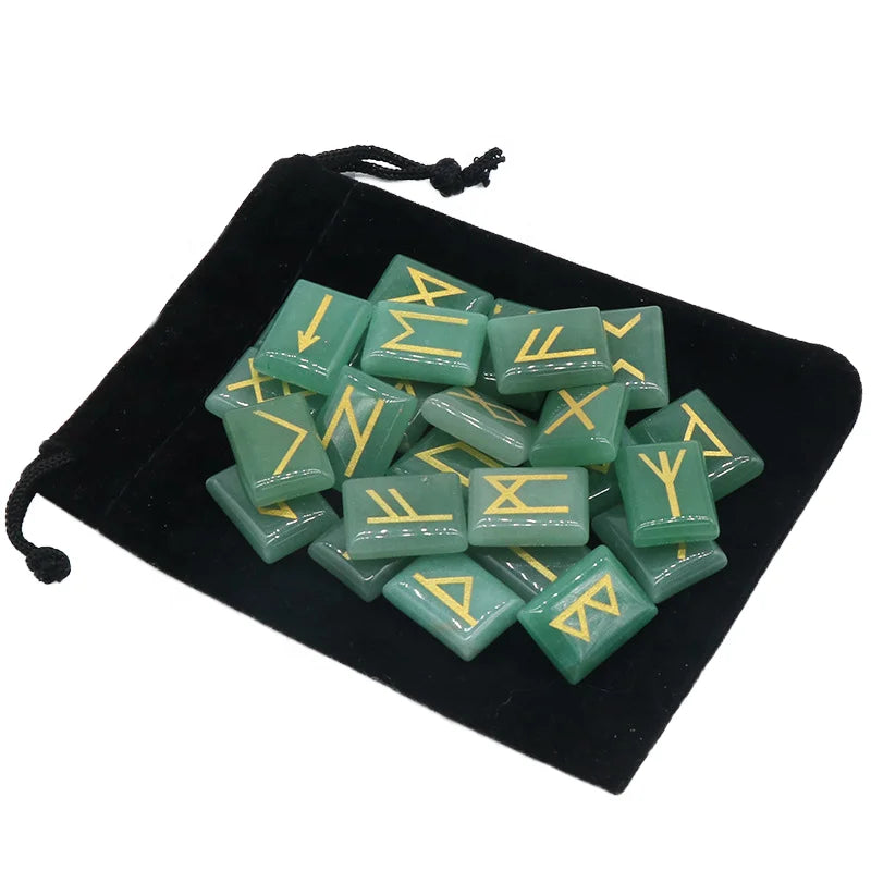 New Runes 25pcs Wholesale Pink Crystal Lune Engraving Red Agate Obsidian Polished Tiger Eye Semiprecious 2cm Cube Buddhism Gifts
