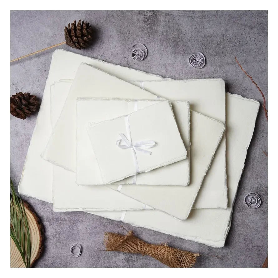 Wholesale Blank 4x6''/ 5x7''/ 150x200mm/ A5/ A4 Handmade Cotton Rag Gorgeous Deckle Edge Paper for High End Wedding Invitations