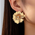 SC New Arrival Bohemian Statement Earrings Vintage Gold Plated Earrings Beauty Gold Layered Flower Stud Earrings for Women