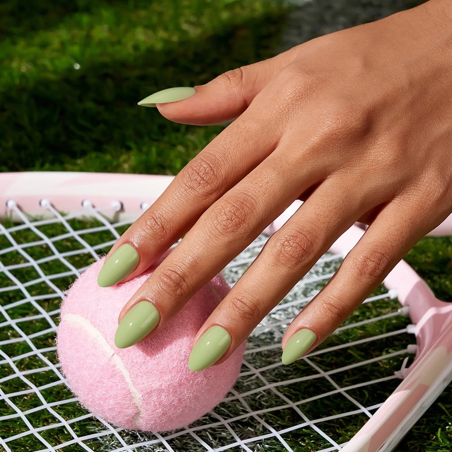 BTArtbox Green Press on Nails Summer Wholesale Short Almond Soft Gel Plain Solid Color Ready Made False Fake Nails With Glue