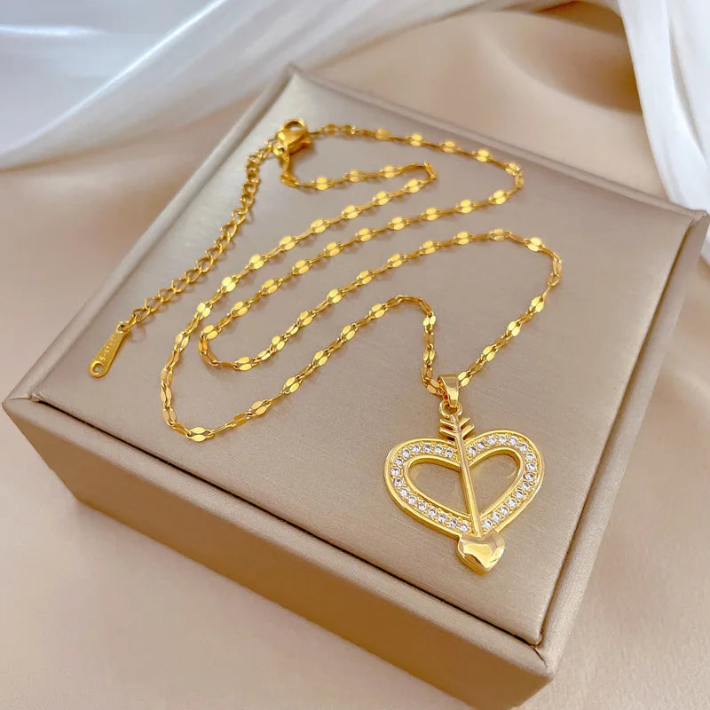 Titanium Steel Full Diamond Heart Pendant Necklace Charm Choker Chain for Women Wedding Engagement Jewelry